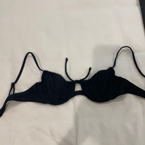 Black bikini top